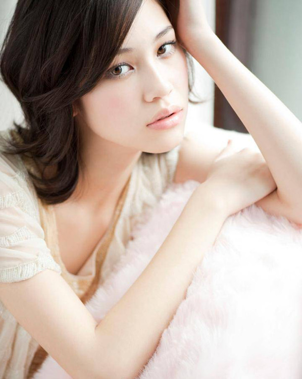 りりこの後輩モデル・吉川こずえを演じる水原希子。(C)2012 映画『ヘルタースケルター』製作委員会