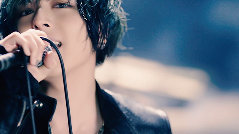蒼井翔太「Eclipse」ミュージックビデオのワンシーン。