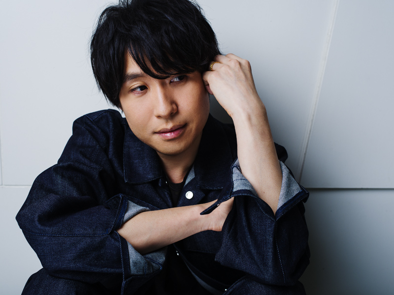 鈴村健一